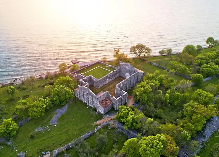 Zrinka 1 By Interhome Apartment Omišalj